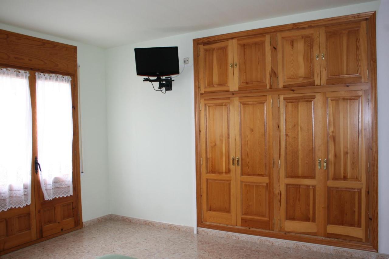 Fonda Naval Hotell Escalona Exteriör bild