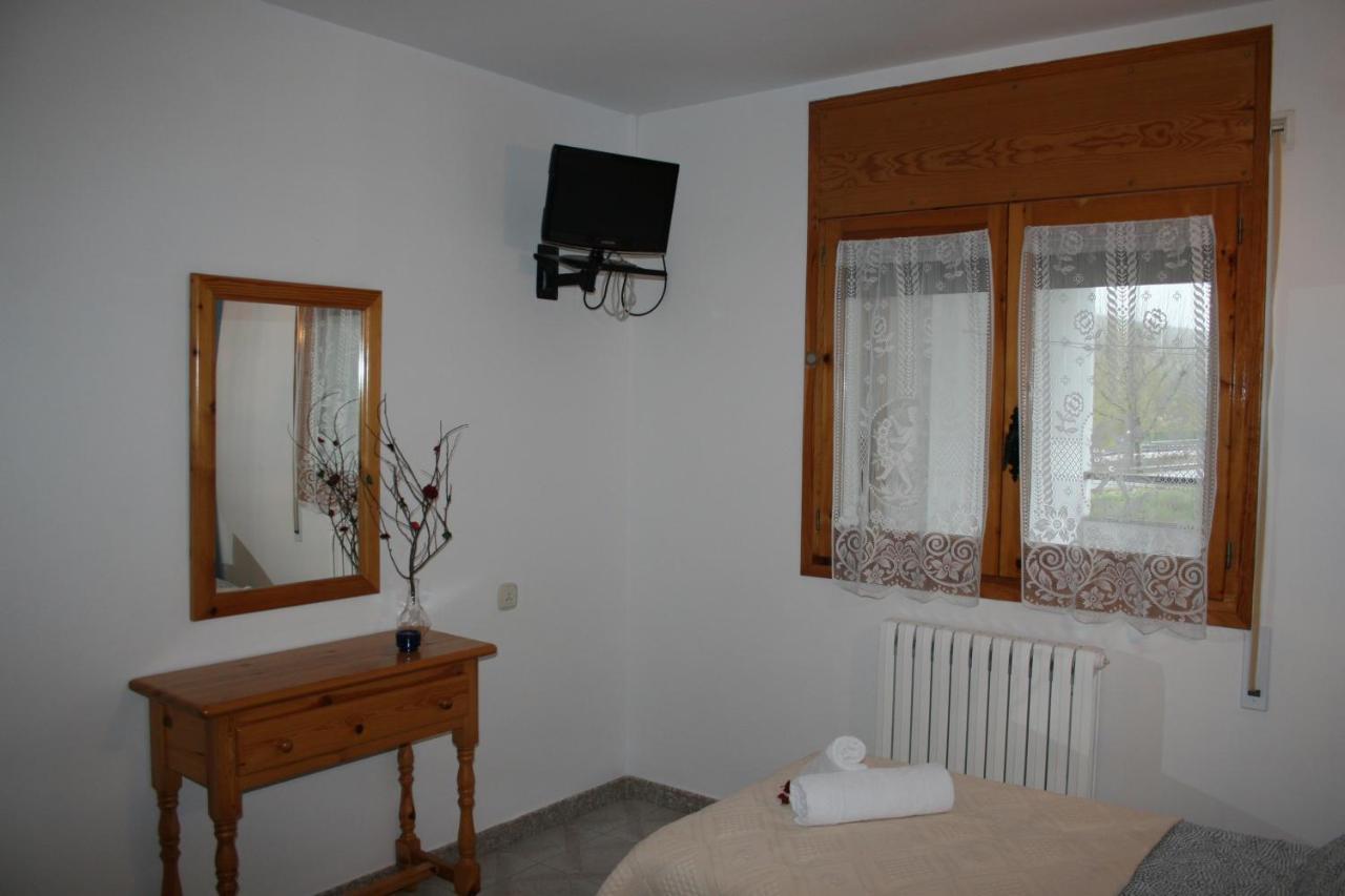 Fonda Naval Hotell Escalona Exteriör bild