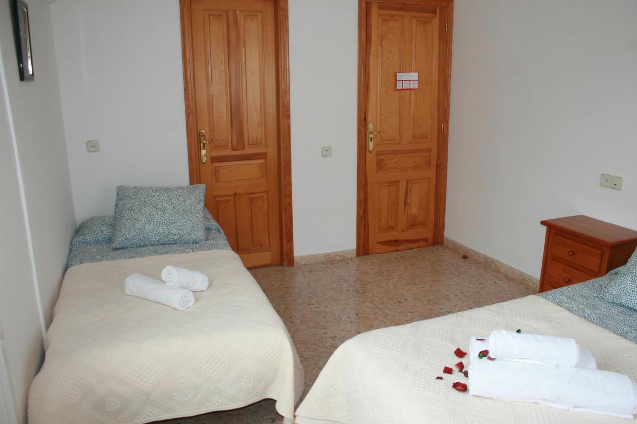Fonda Naval Hotell Escalona Exteriör bild